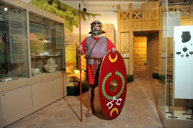 Roman Solider Tour of the Eastgate Chamber 