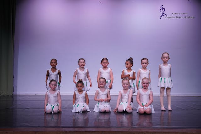 Centre Pointe Creative Dance Academy -  Ballet, Tap & Modern jazz (Juniors)